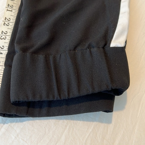 MICHAEL KORS black jogger with contrast - Picture 9 of 11